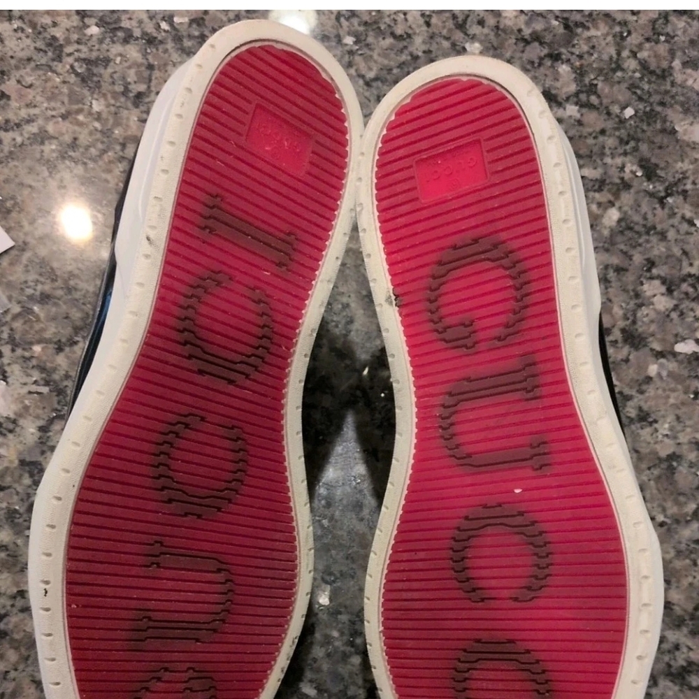 Gucci Black and White Athletic Shoes - Picture 11 of 15